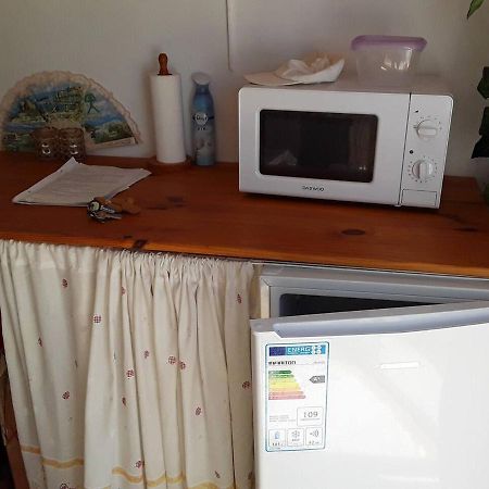 2-Bed Apartment - Sleeps 3 - Parking - Near アルボクス エクステリア 写真